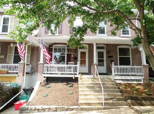 25 E Center St, Lititz, PA 17543