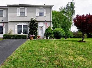 41 Zugibe Ct, West Haverstraw, NY 10993