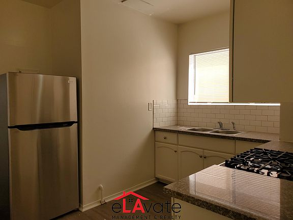 3rd image of 3663 Whittier Blvd #3667