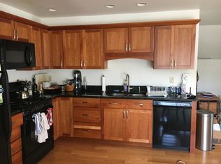 72 Court St, Middlebury, VT 05753