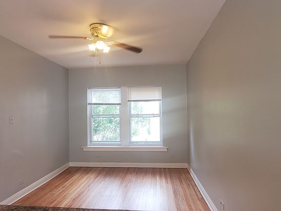 4th image of 4835 N Kimball Ave #2