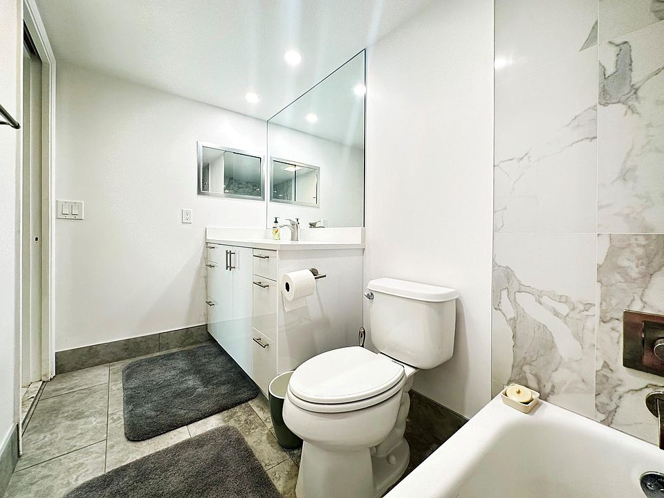 1st image of 2059 Lyndhurst #2059