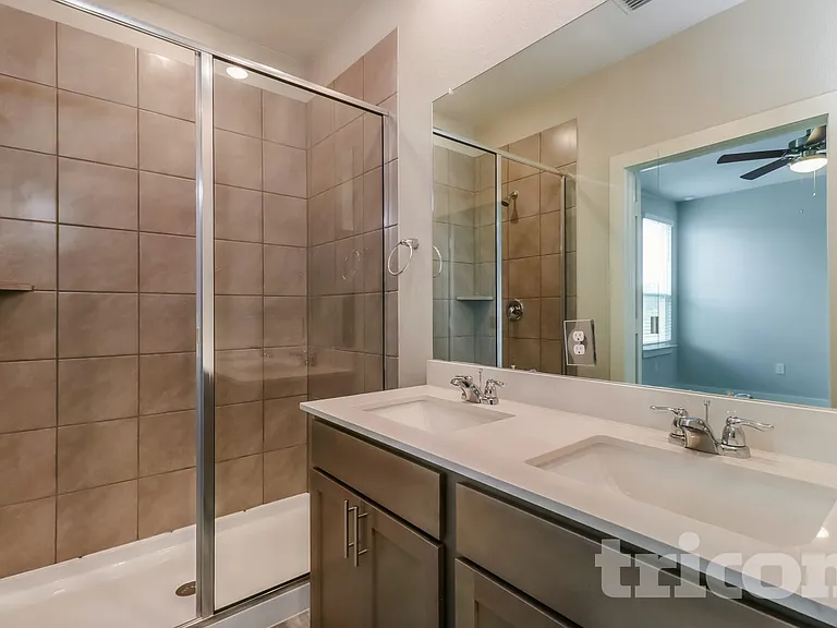 1528 Palo Verde Way — Photo 9