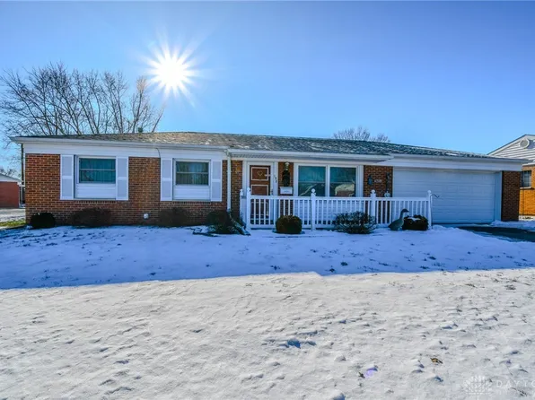 138 Cricket Ln, Troy, OH 45373