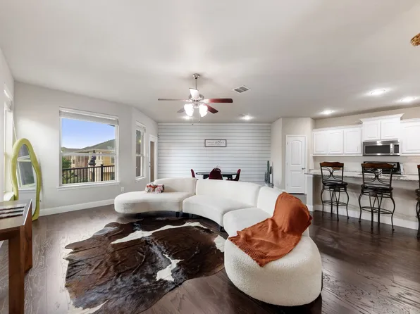 2630 Villa Di Lago Dr #6, Grand Prairie, TX 75054