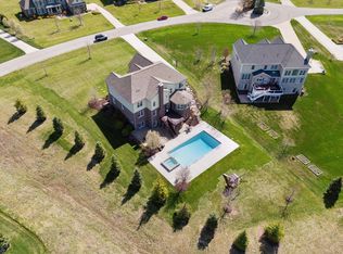 2070 Kimberwicke Ct, Ann Arbor, MI 48103