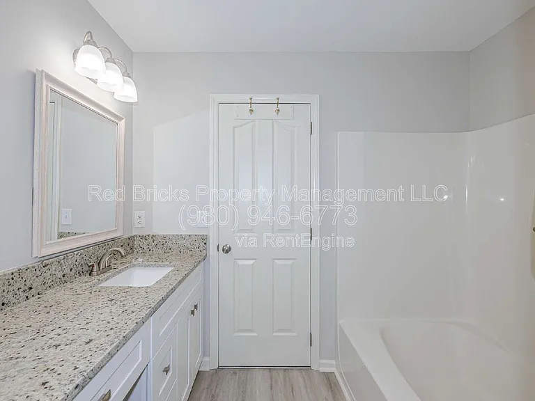 4709 Morning Dew Ct — Photo 26