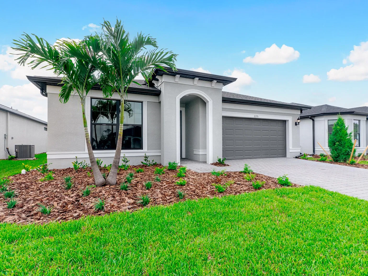 4 bed, 1850 sqft, $2,695 — Photo 3