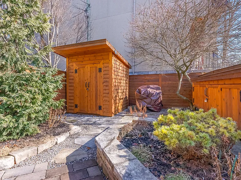 39 Lee Ave #1 — Photo 26