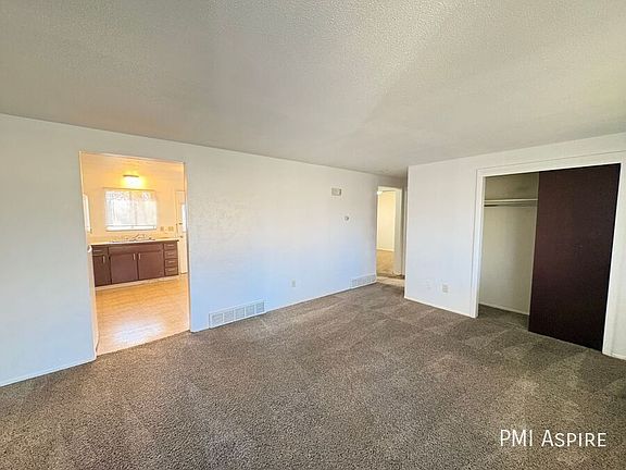 2nd image of 1451 Lamplighter Dr