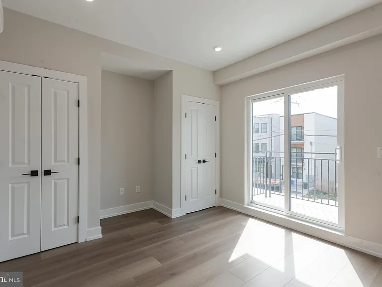 3849 Fairmount Ave #2 — Photo 11