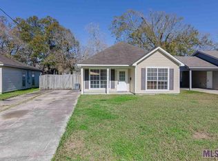 318 E Josephine St, Gonzales, LA 70737