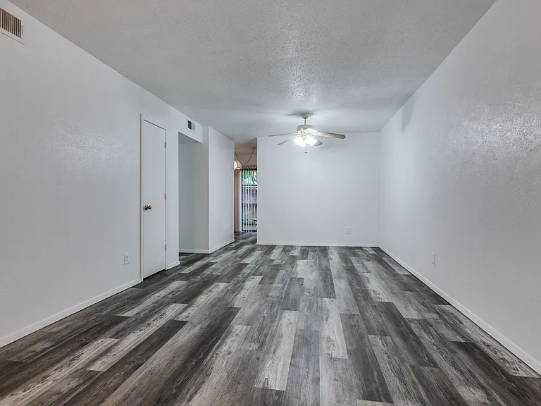 2111 E Belt Line Rd #168B — Photo 2
