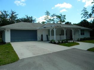 421 14th Ave NW, Naples, FL 34120