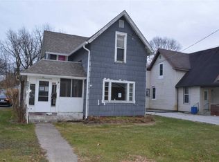 753 S Jackson St, Frankfort, IN