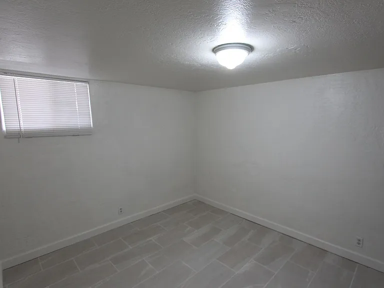 1801 N East St — Photo 7