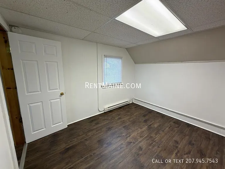 589 Main St #2 — Photo 9
