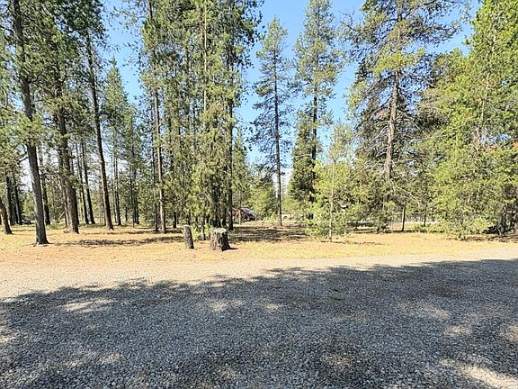 5th image of 16060 Twin Dr
