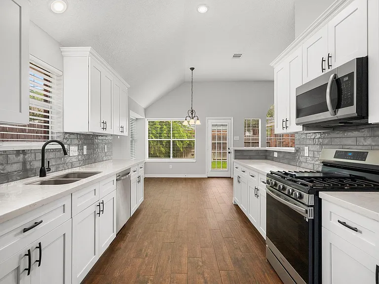 10806 Sutter Ranch Cir — Photo 6