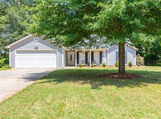 1622 Madison Dr, Bethlehem, GA 30620