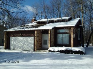 324 River Rd, Bay City, MI 48706
