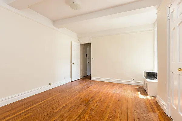 Rented by Sandy Beck, LREB | media 7