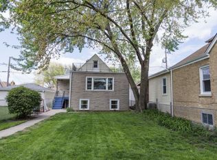 5010 N Moody Ave, Chicago, IL 60630