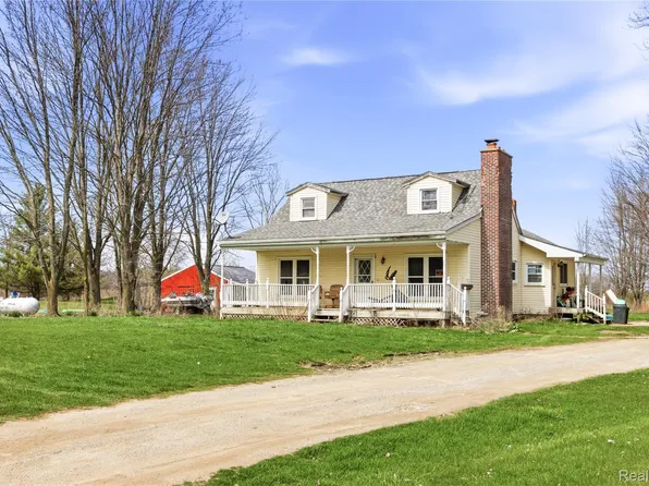 301 E Fremont Rd, Melvin, MI 48454