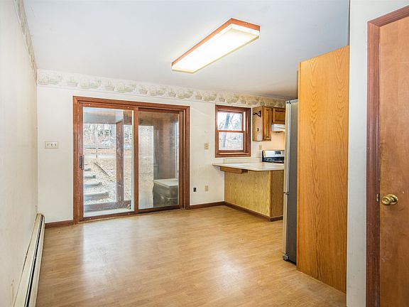 5th image of 77 WCFR Drive