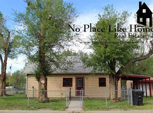 332 Riverview Ave, Mills, WY 82644