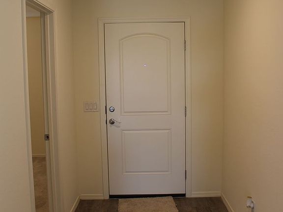 4th image of 1551 E Strople Dr