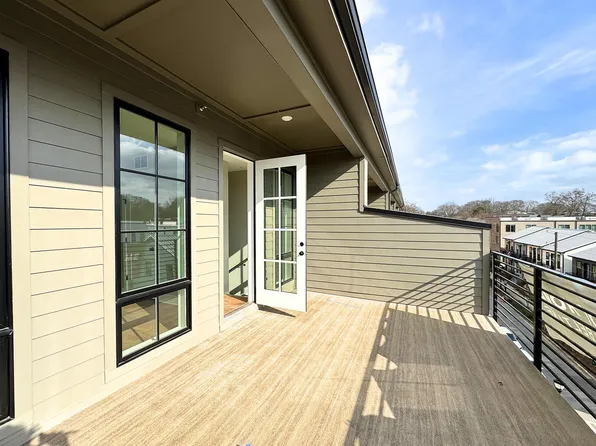 992 Bibbs Cir NW Unit 10, Atlanta, GA 30318