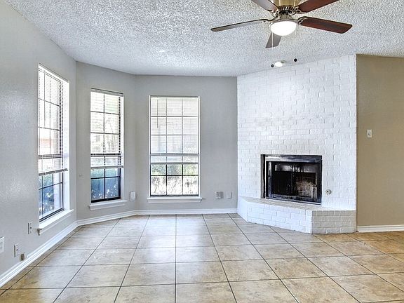 2nd image of 2306 Kingsford Ct #1