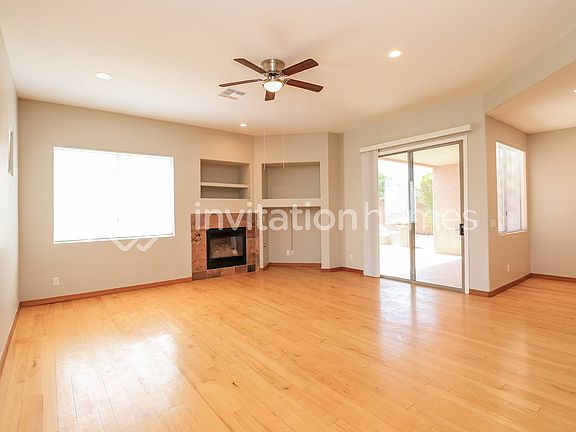 2nd image of 18565 W Western Star Blvd
