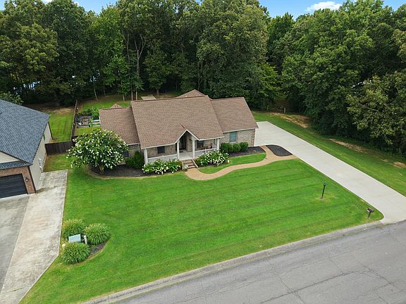 2nd image of 315 Stonecreek Pl