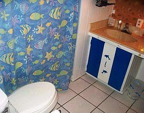 3rd image of 32 Royal Palm Cir