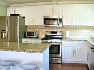 2035 Fay Ave, Linden, NJ 07036
