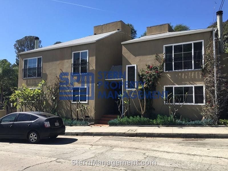 1st image of 2585 N Beachwood Dr APT A
