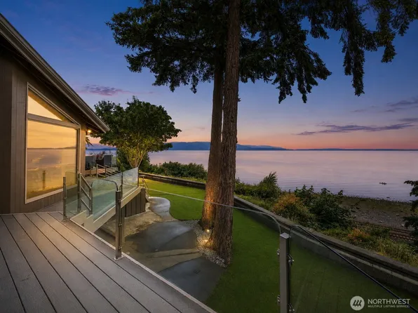 24 Shorewood Drive, Bellingham, WA 98225