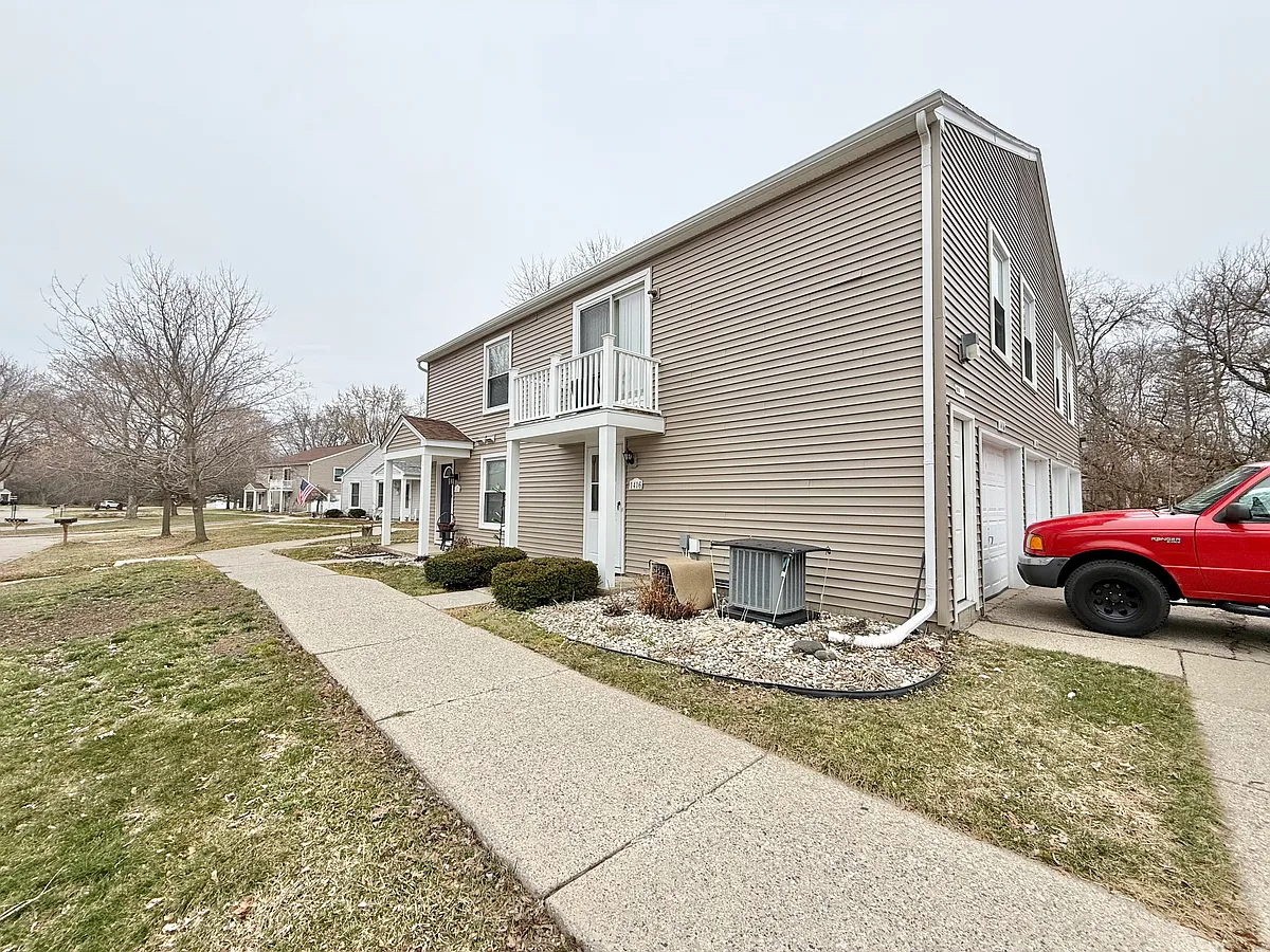Building Photo - 1416 Hobnail Ct