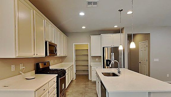 4th image of 5436 W Park St