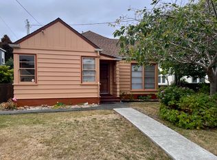 2926 G St, Eureka, CA 95501