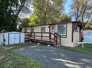 353 S 3rd St #8, Athena, OR 97813