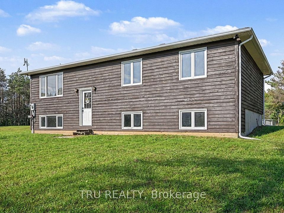 1st image of 445 Bolton Rd