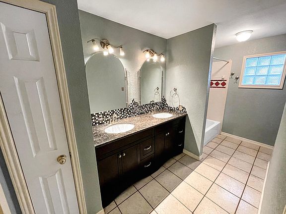 5th image of 6445 Brookway Dr