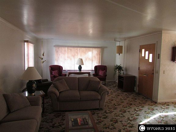 4th image of 212 N Carrington Ave