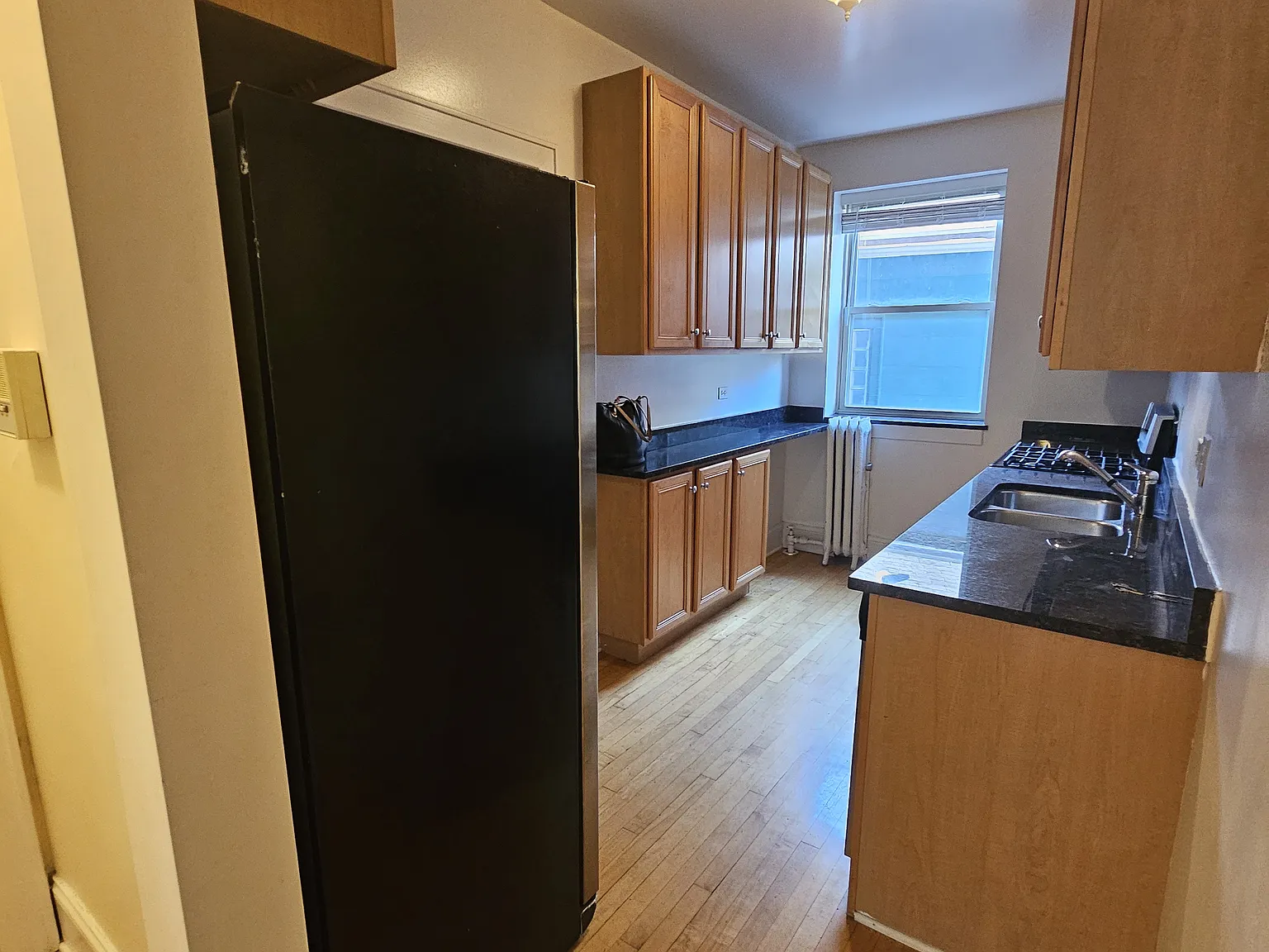 2 bed, 1100 sqft, $2,150 — Photo 4