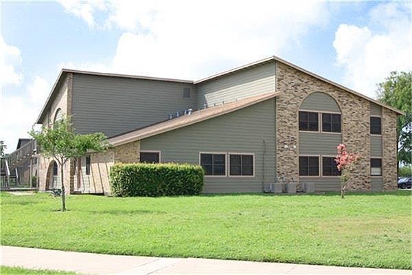 1st image of 4702 Old Brownsville Rd