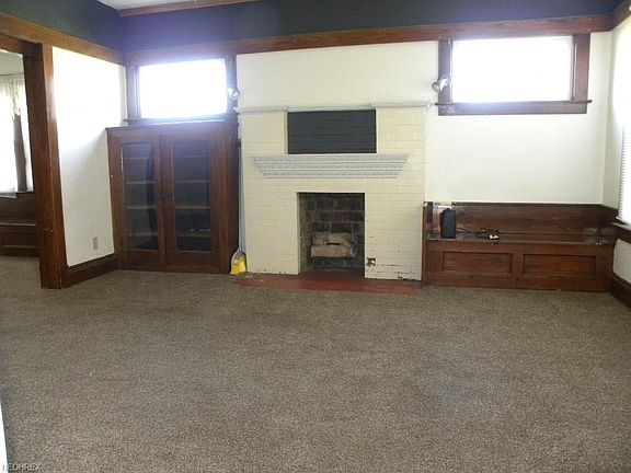 4th image of 709 Middle Ave