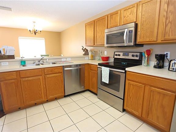 4th image of 4313 Silver Falls Dr